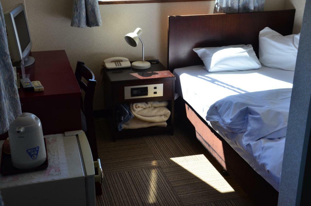 Business Hotel Top Inn Kagurano Wakayama Eksteriør bilde